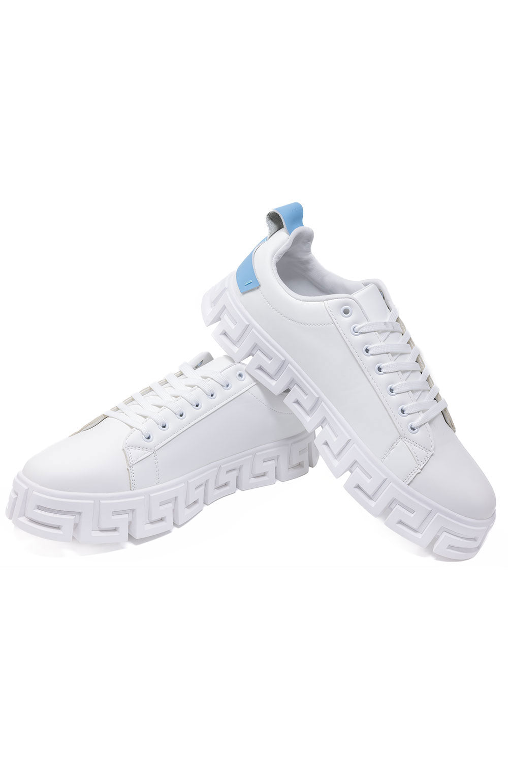 Nifty Pair Low Top Sneakers