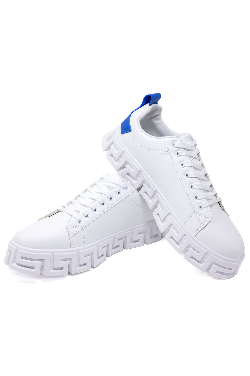 Nifty Pair Low Top Sneakers