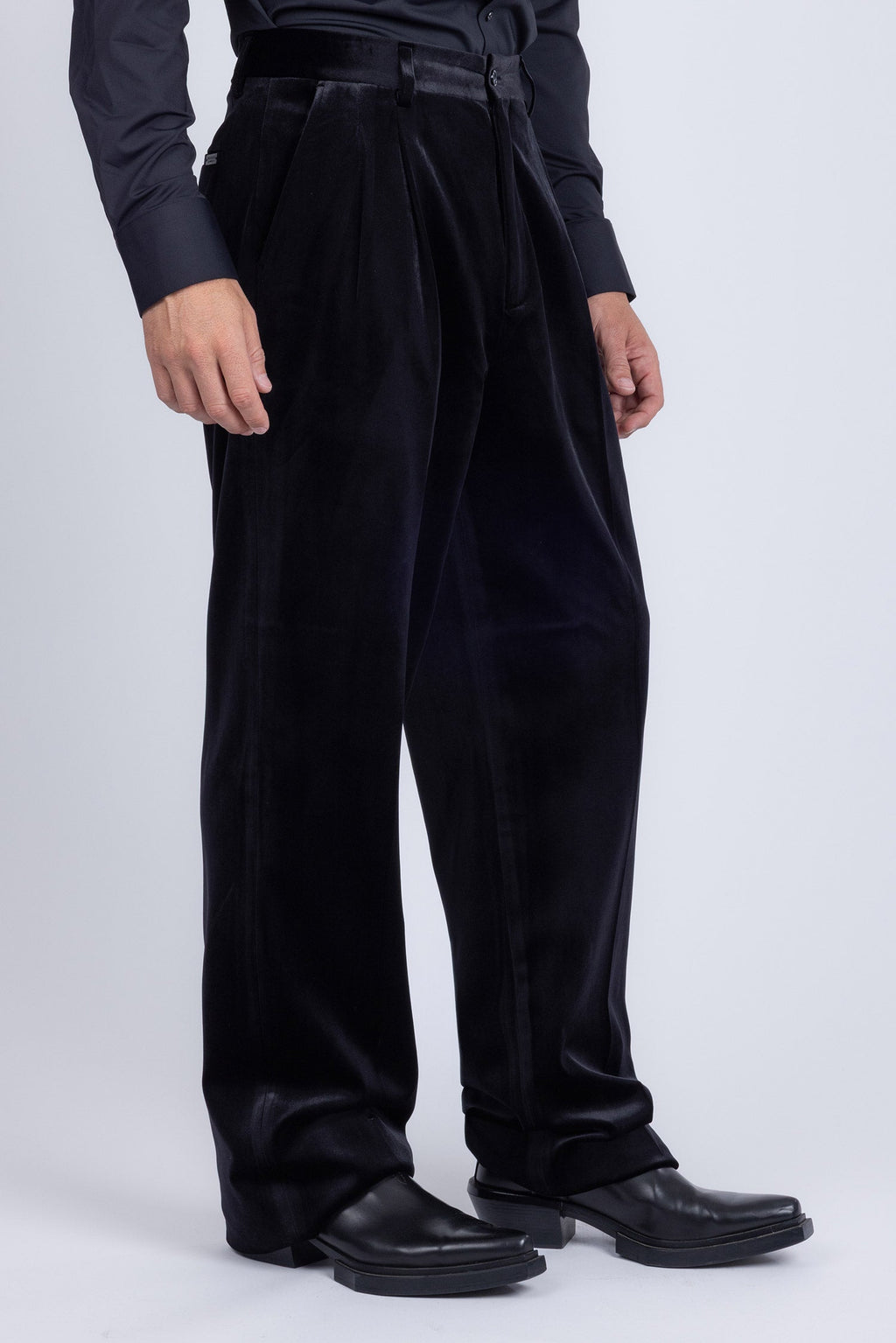 Quito Velvet Pants
