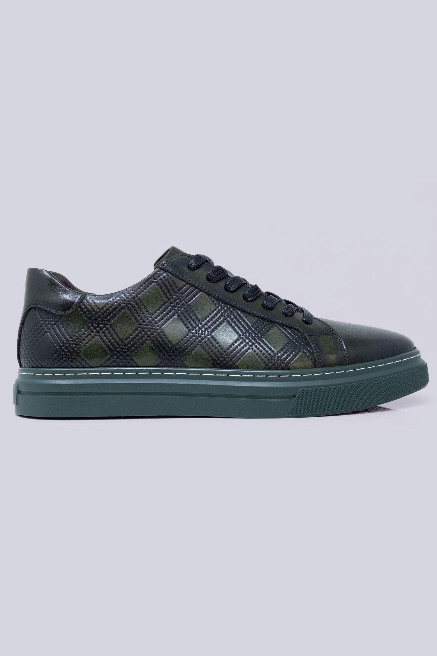 Cebu Graphic Low Top Sneaker