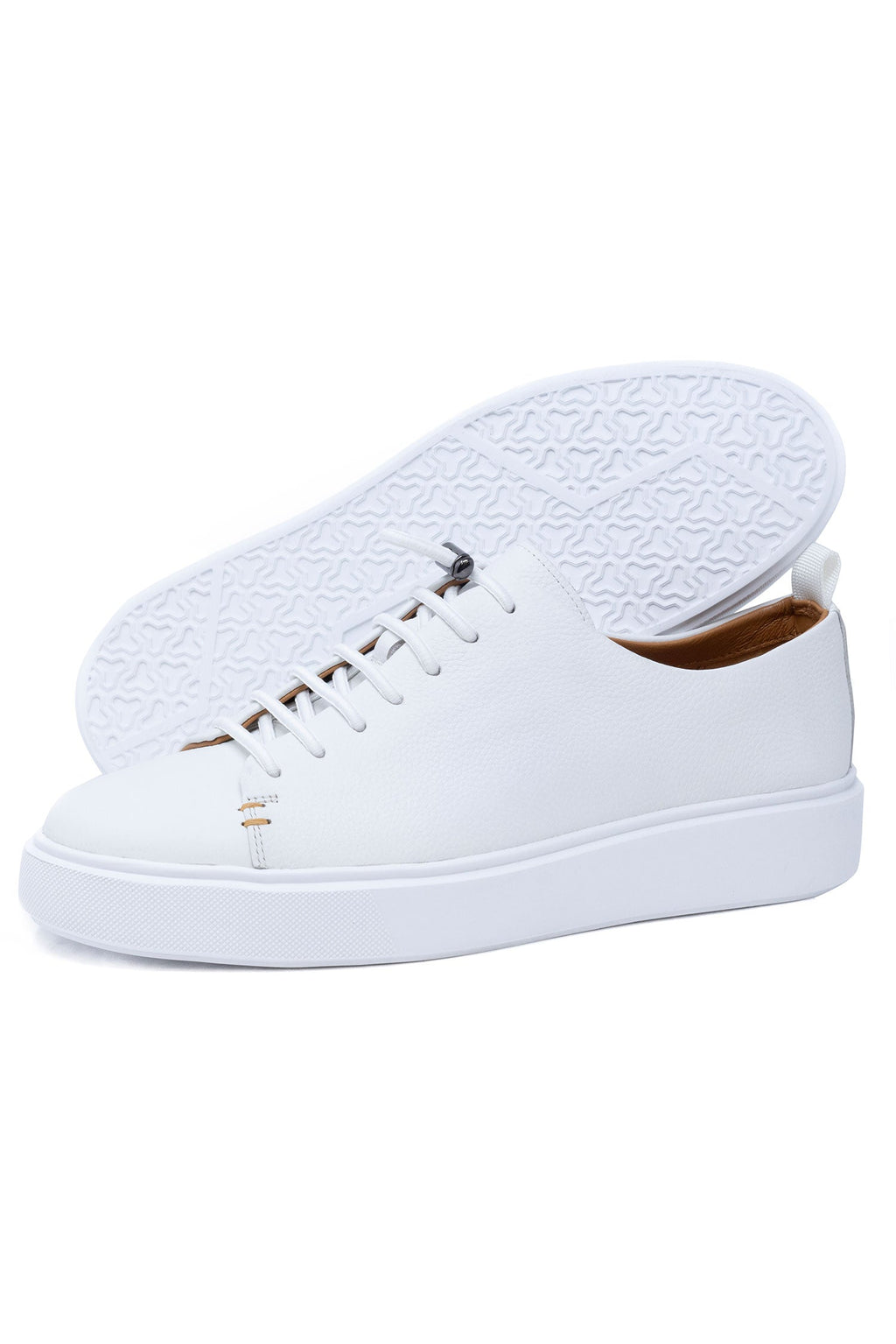 Jeju Low Top Sneakers