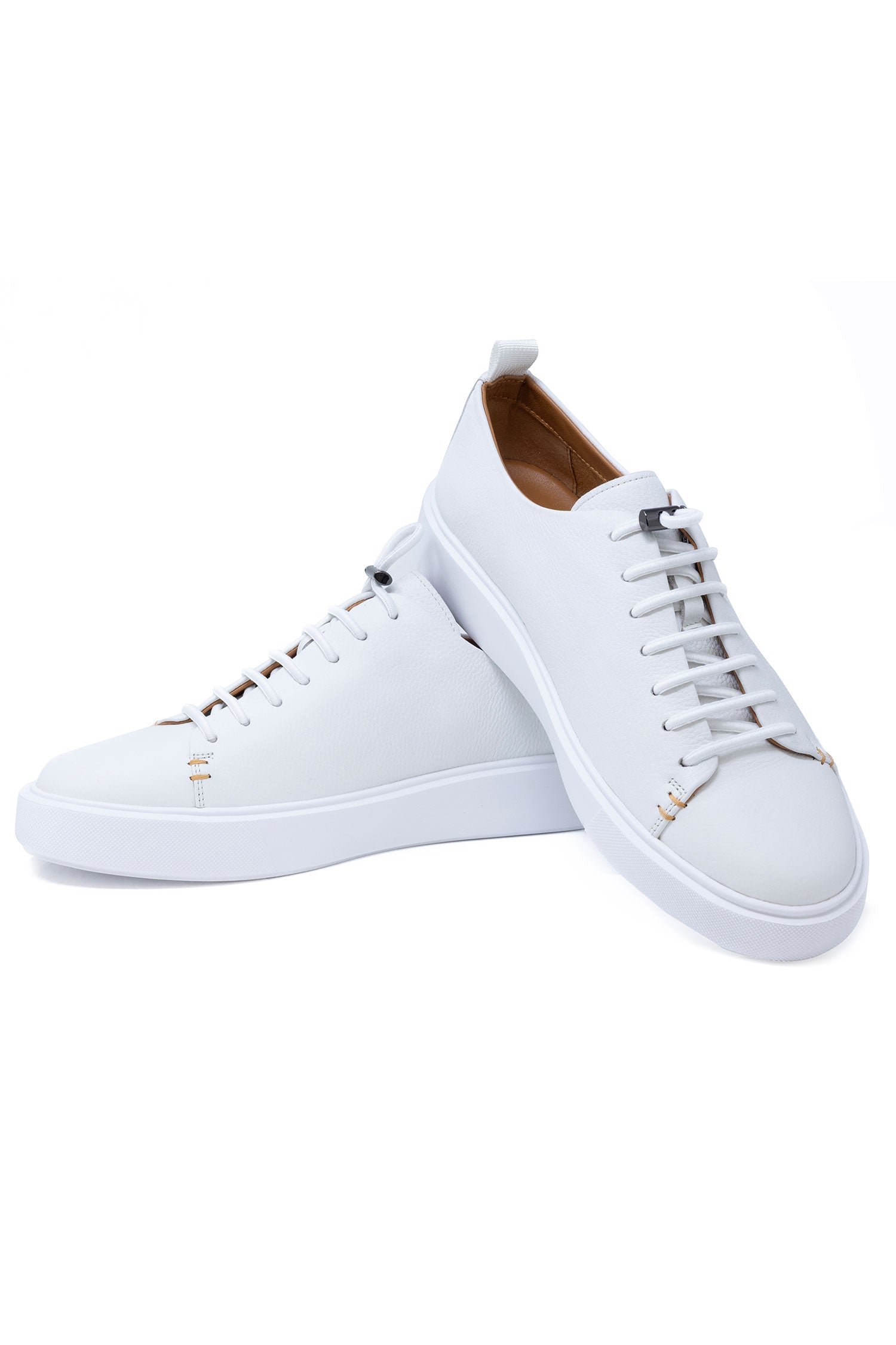 Jeju Low Top Sneakers