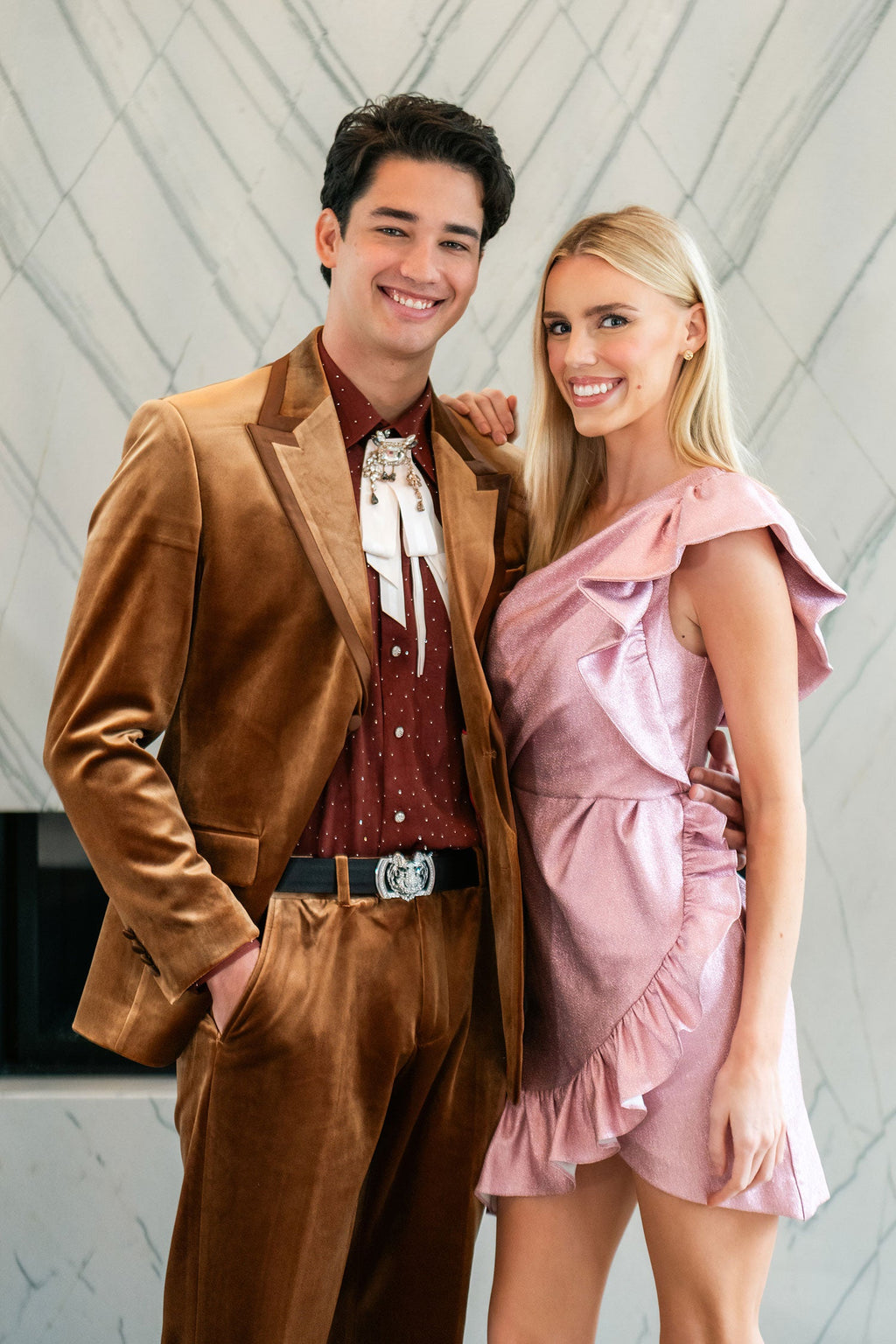 Fluffad Velvet Blazer