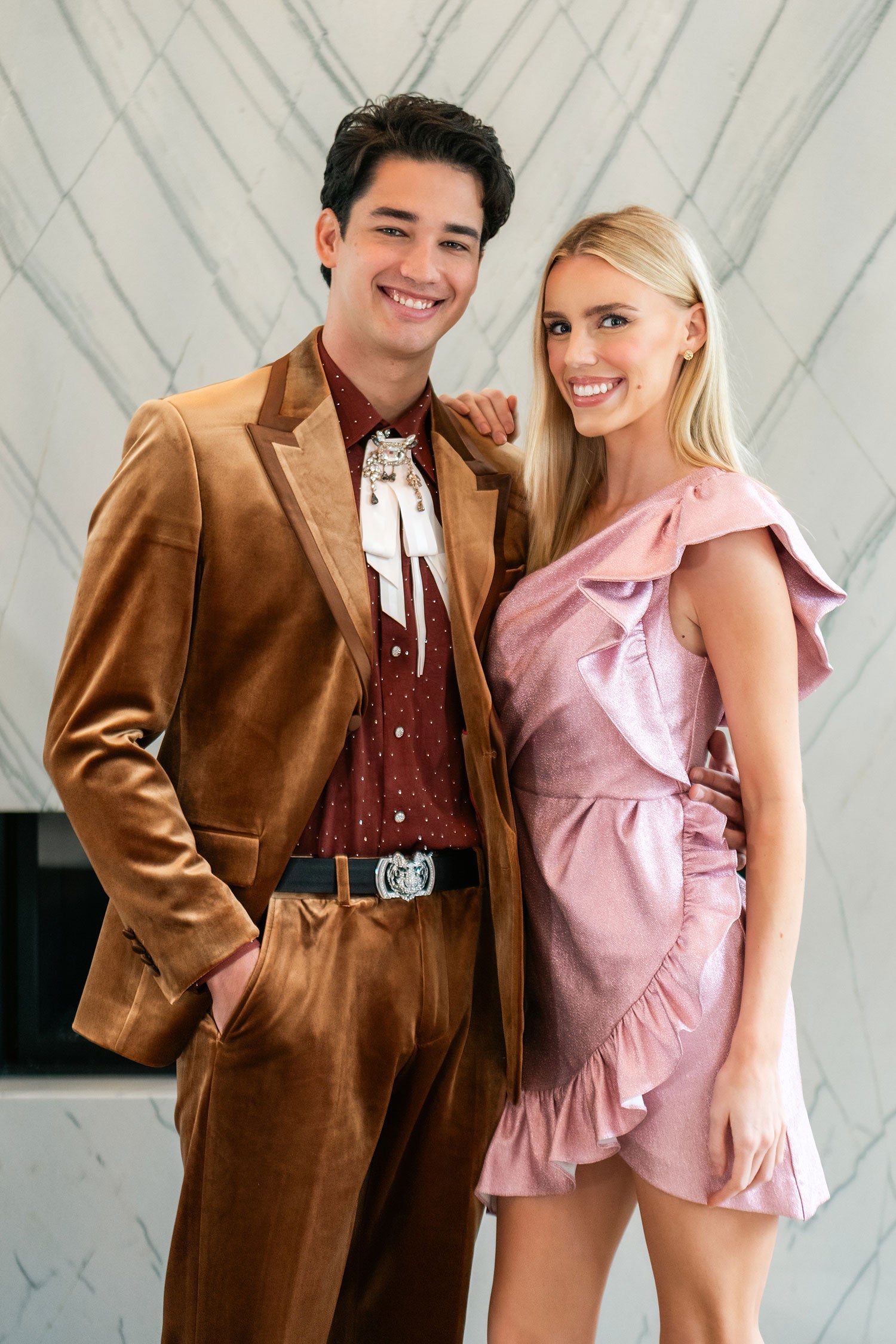 Fluffad Velvet Blazer